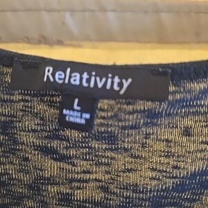 Relativity Navy and Beige Knit Top